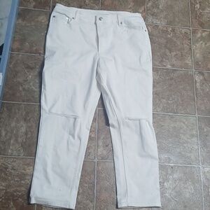 GUC Candace Cameron Bure White Straight Leg Jeans Ripped knees Size 12P